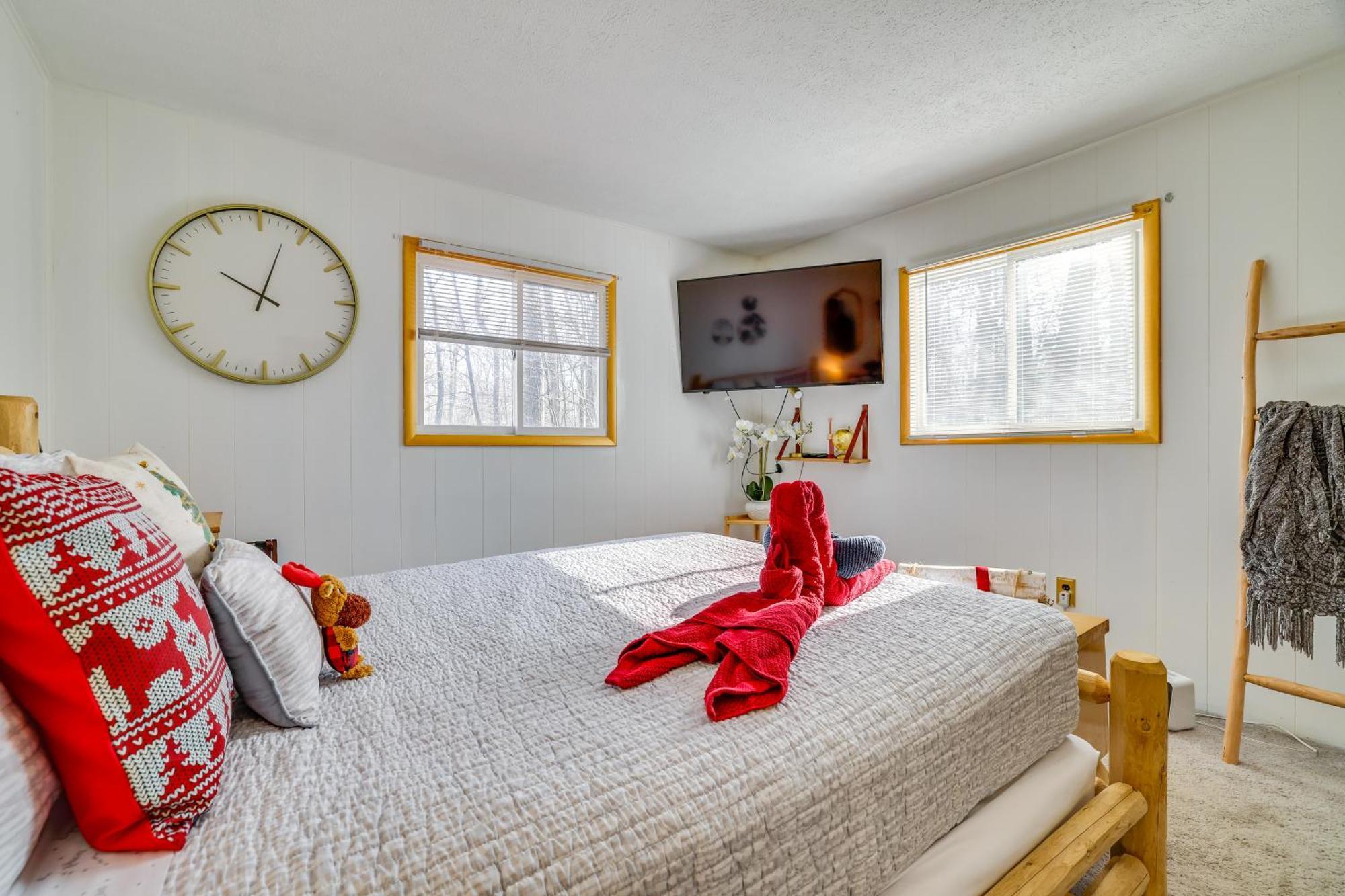 Holiday home Pocono Family Game And Hot Tub Tobyhanna
