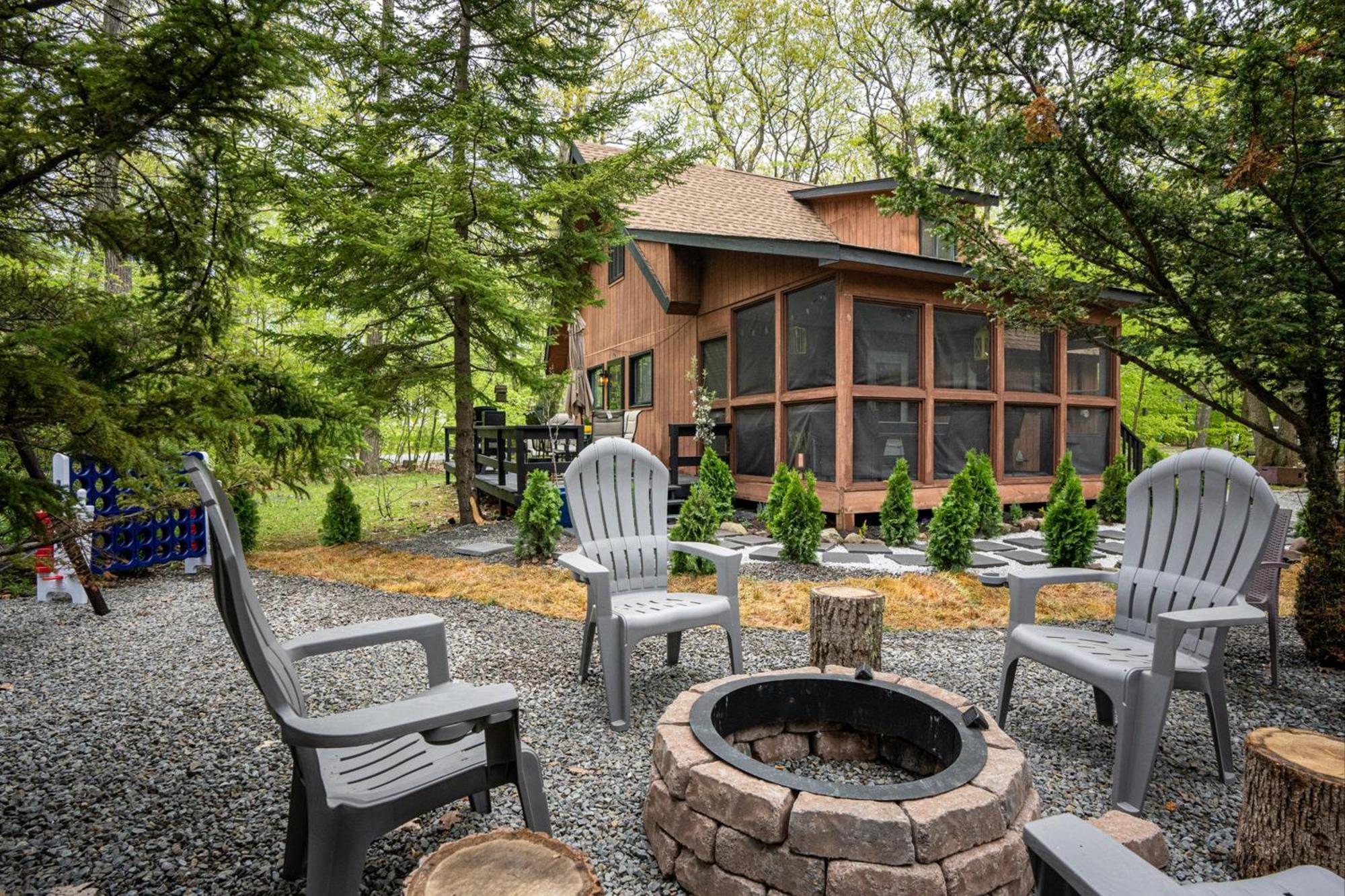 Pocono Family Game And Hot Tub