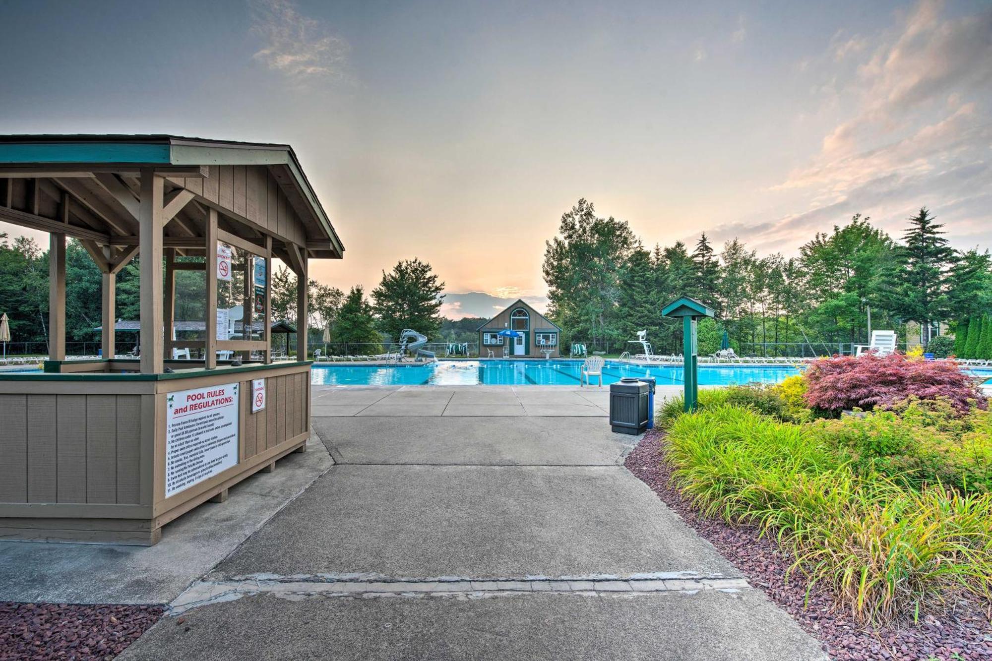 Pocono Family Game And Hot Tub *